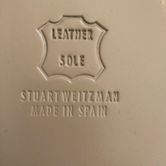 NWOT Stuart Weitzman metallic gold round toe heels sz 9M - Picture 9 of 12